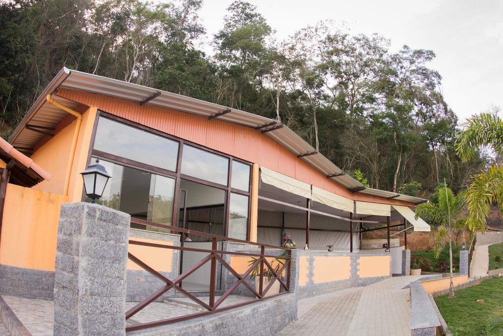 Hotel Pousada Cantinho Do Ceu Paraiba do Sul Luaran gambar
